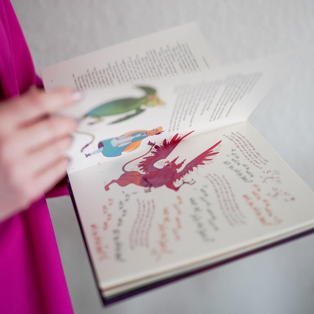 @rosiethorns88 interior illustrations - Alice talking with characters