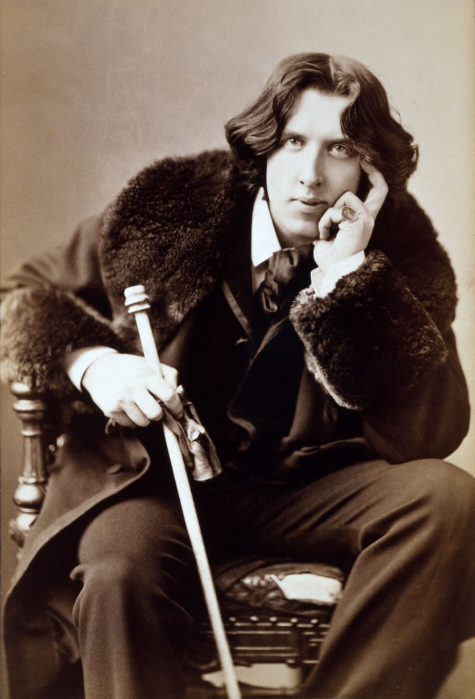 Oscar Wilde LGBTQIA authors
